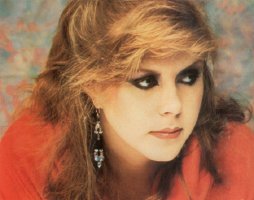 Kirsty MacColl